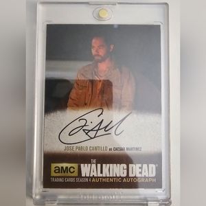 Walking dead autograph card